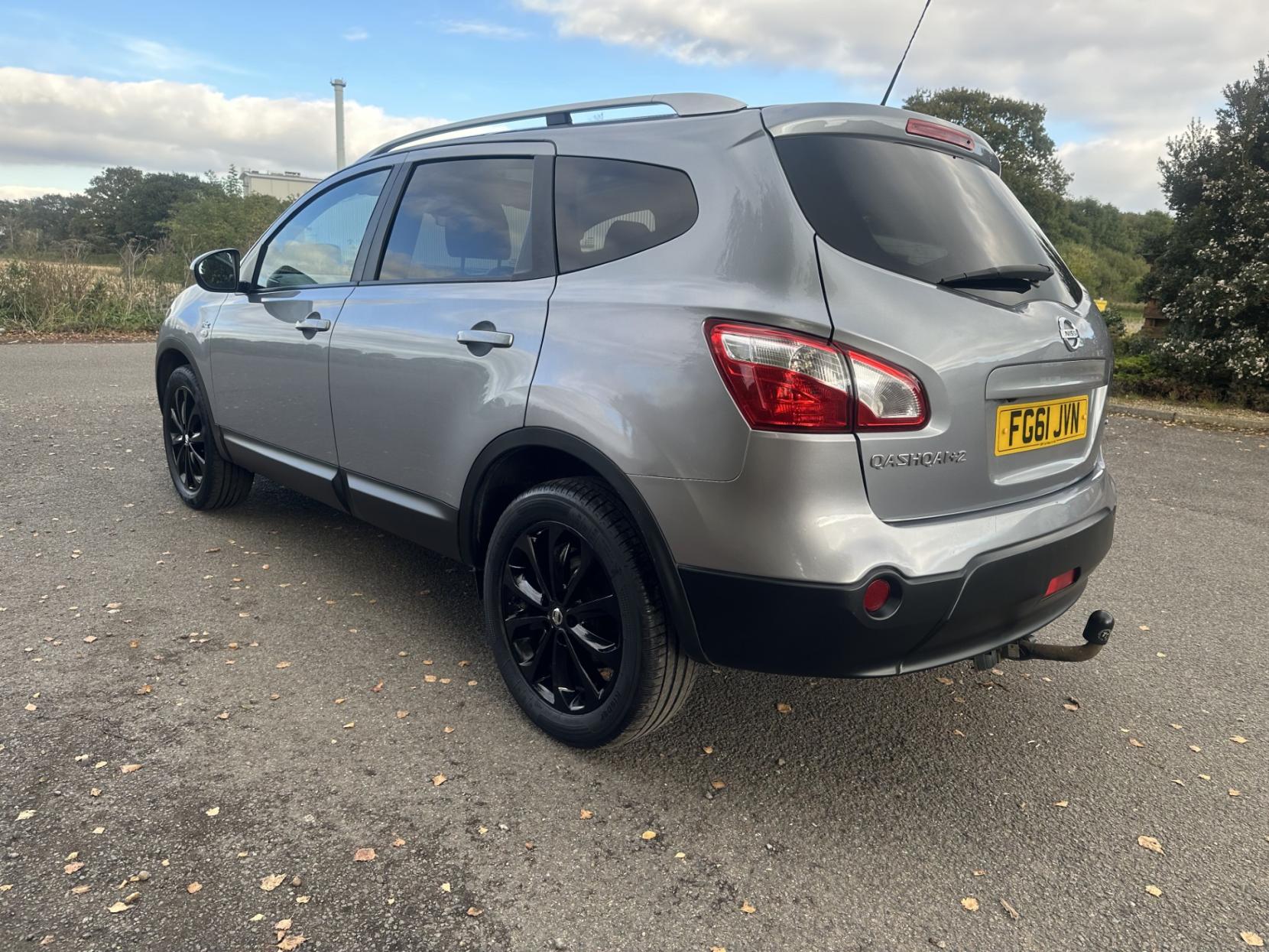 Nissan Qashqai+2 1.5 dCi n-tec SUV 5dr Diesel Manual 2WD Euro 5 (110 ps)